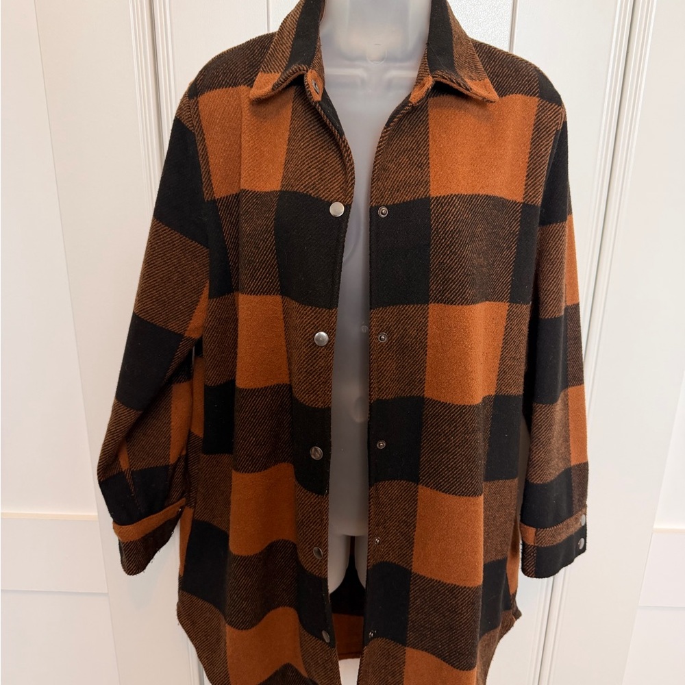 Steve Madden BB Dakota Shacket. Size Medium.